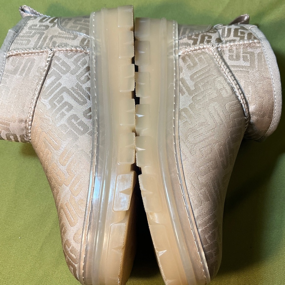 Ugg Classic Boots - image 2